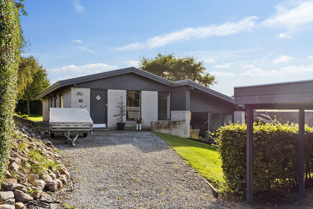 Jens Thuesens Vej 17, Taulov, 7000 Fredericia